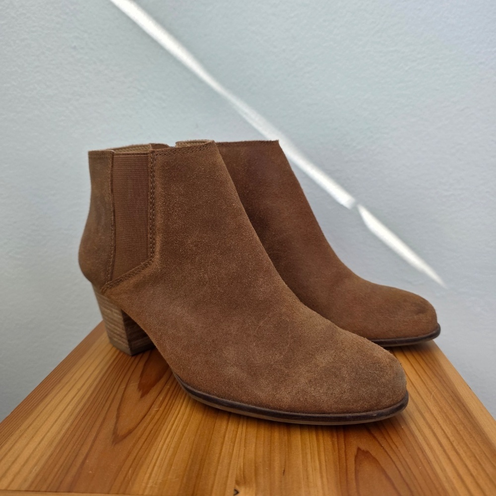 Lucky Brand Suede Ankle Booties - Size 8 M, 38 - Picture 3 of 13